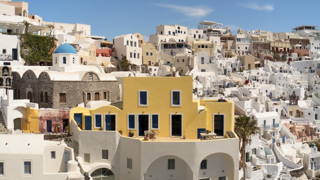 Ilivatos - Elegant Villa On The Caldera'S Edge Oia  Exterior photo